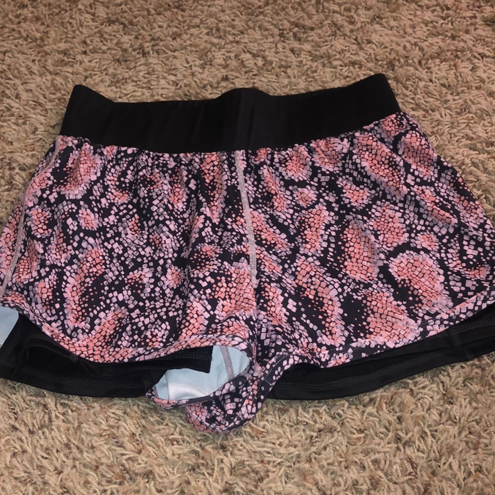 Used Fabletics shorts size s